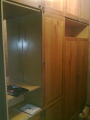 Прихожая, состоит из 2-х секций