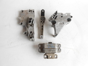 Подушка кронштейн крепления двигателя VW Passat 1.9tdi, 2004г.-2010 г.