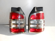 Фонарь задний левый / правый VW T5