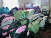 Коляски НОВЫЕ и БУ в магазине КАРАПУЗ. Доступные цены!